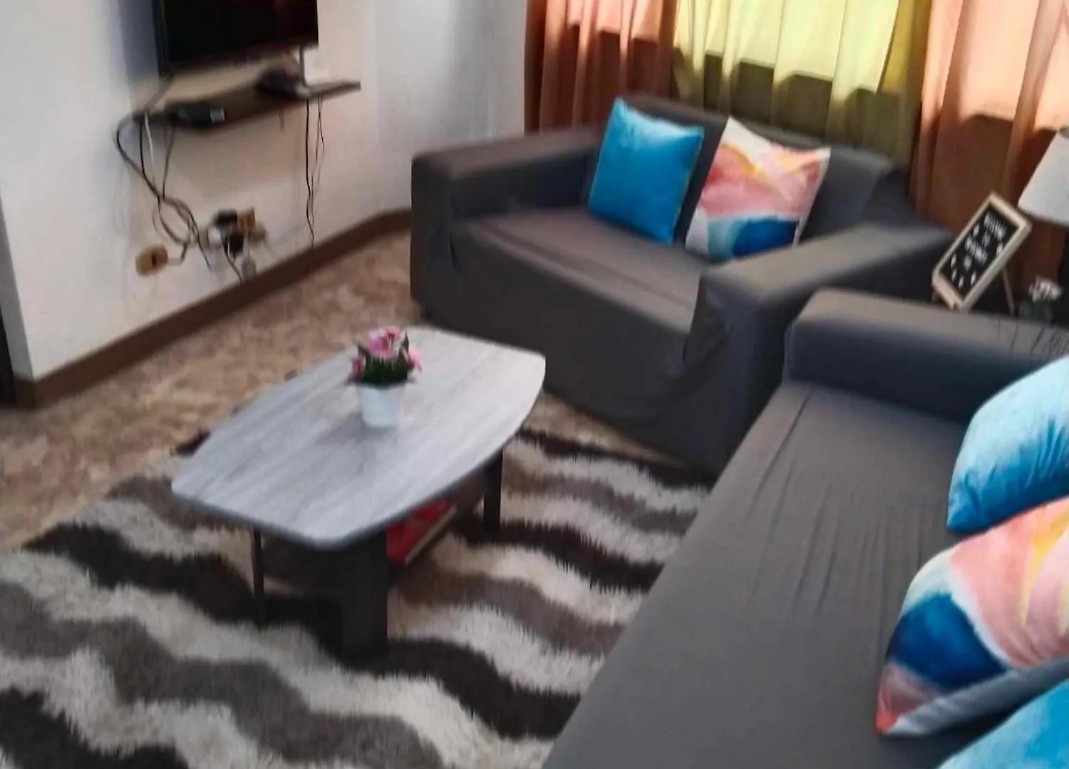 Apartment Big 1 Bedroom Condo Beside De La Salle Taft Manila