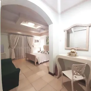 Casa Micarosa Inn